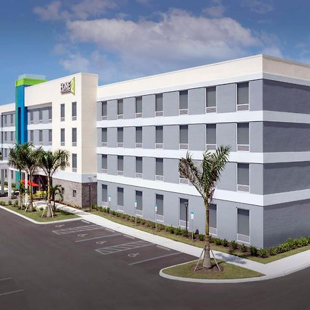 Home2 Suites By Hilton Fort Myers Airport Ngoại thất bức ảnh