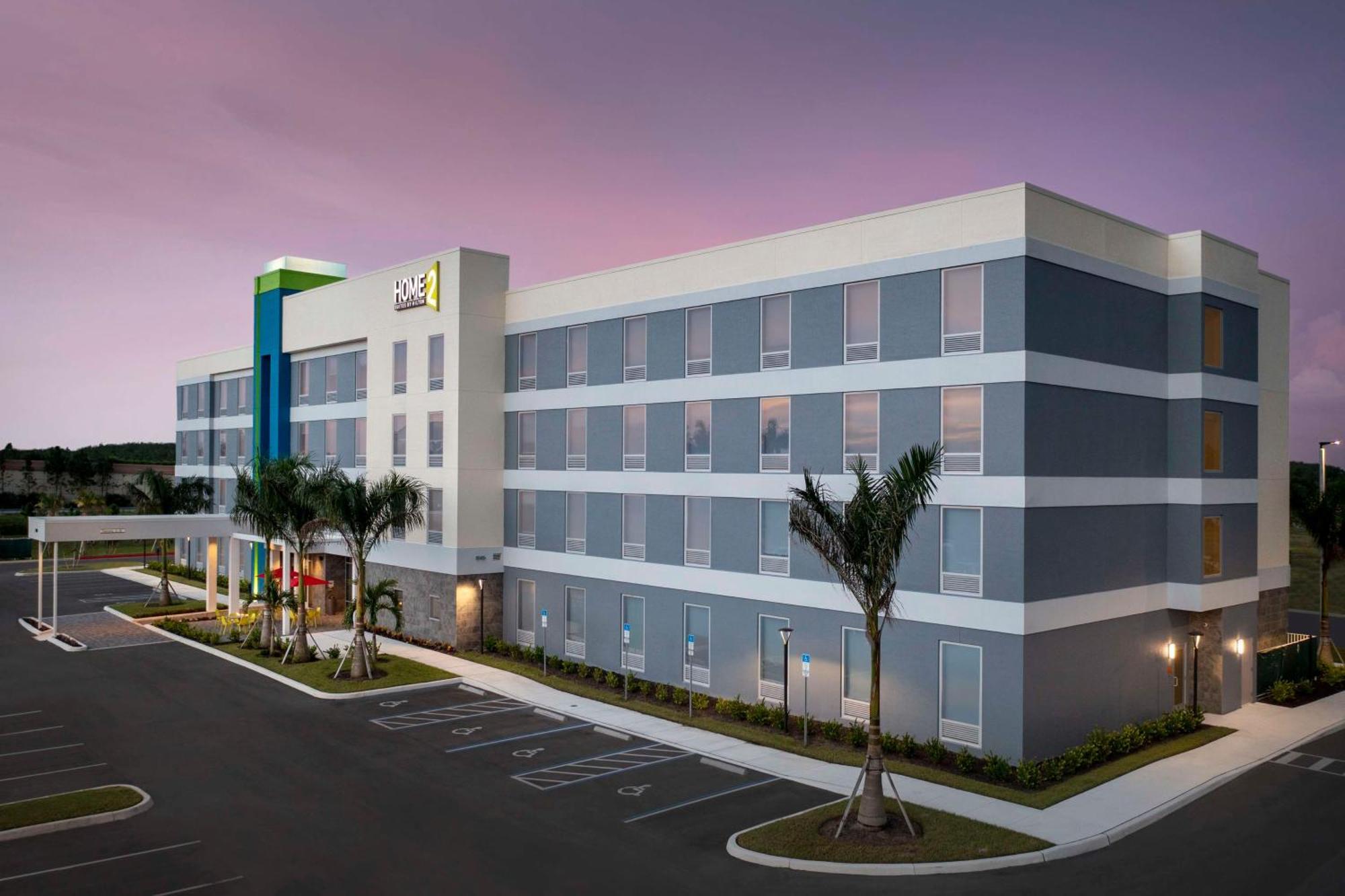 Home2 Suites By Hilton Fort Myers Airport Ngoại thất bức ảnh