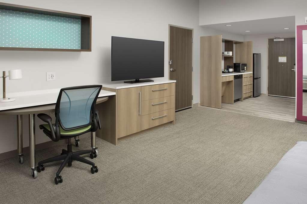 Home2 Suites By Hilton Fort Myers Airport Phòng bức ảnh